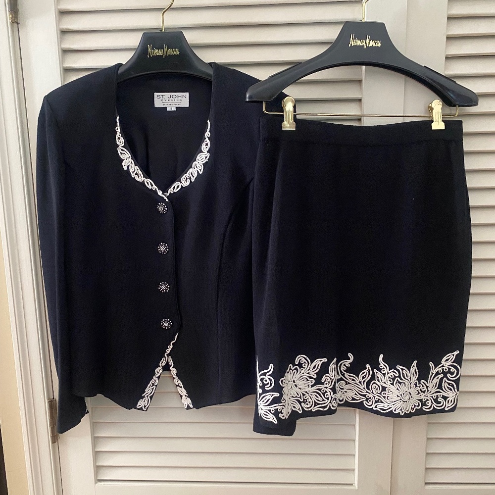 St John Evening - Attention to Elegance  (Size 8)